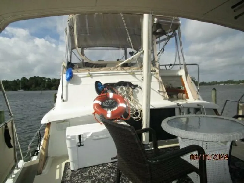 Slide: The Image of Mainship 40DC 1984 - 29