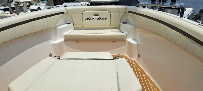 Slide: The Image of Nor-Tech 340 Sport 2012 - 9
