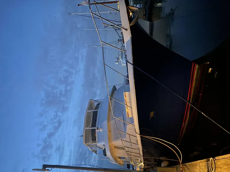 Slide: The Image of Hatteras 70 Cockpit Motor Yacht 1994 - 2