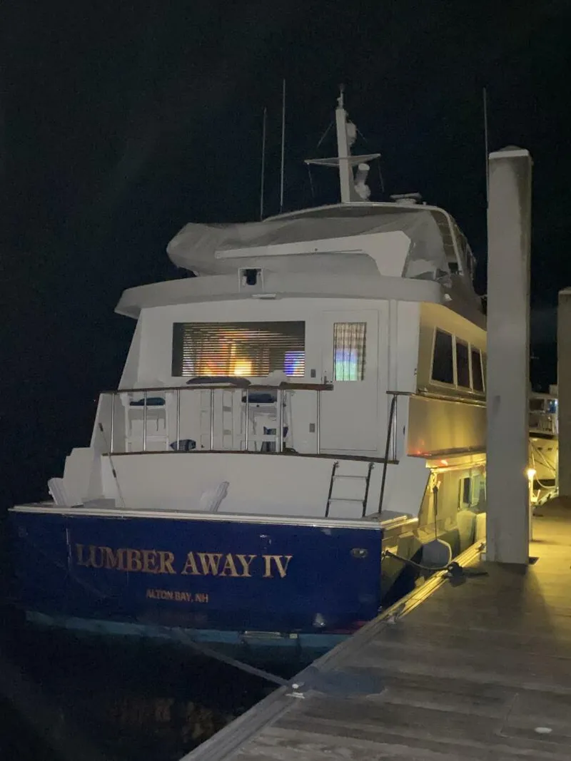 Slide: The Image of Hatteras 70 Cockpit Motor Yacht 1994 - 3