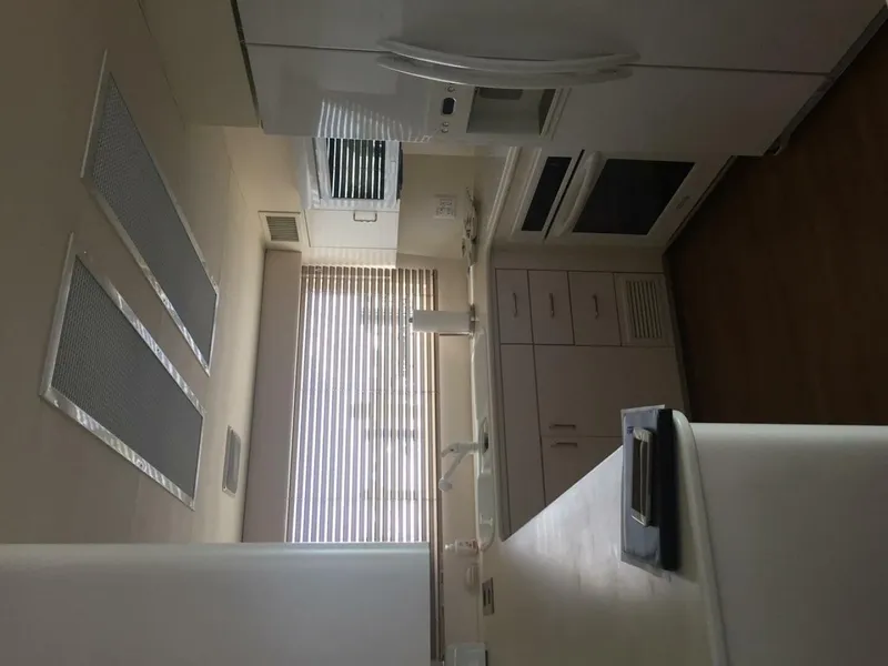 Slide: The Image of Hatteras 70 Cockpit Motor Yacht 1994 - 32