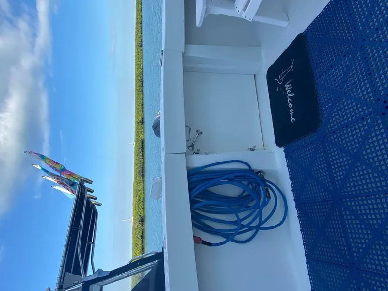 Slide: The Image of Hatteras 70 Cockpit Motor Yacht 1994 - 6