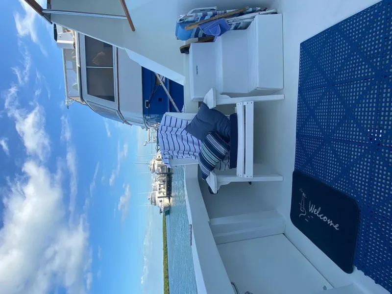 Slide: The Image of Hatteras 70 Cockpit Motor Yacht 1994 - 7