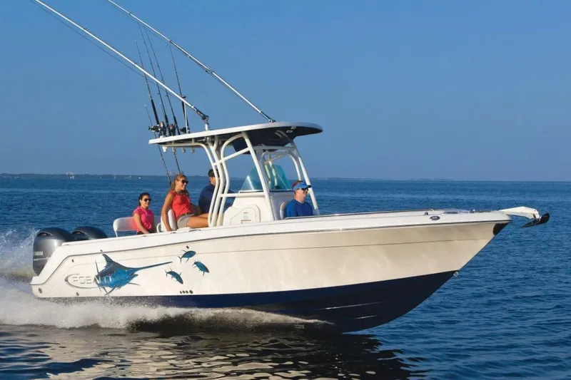 The Image of Robalo R260 Center Console 2017 - 0