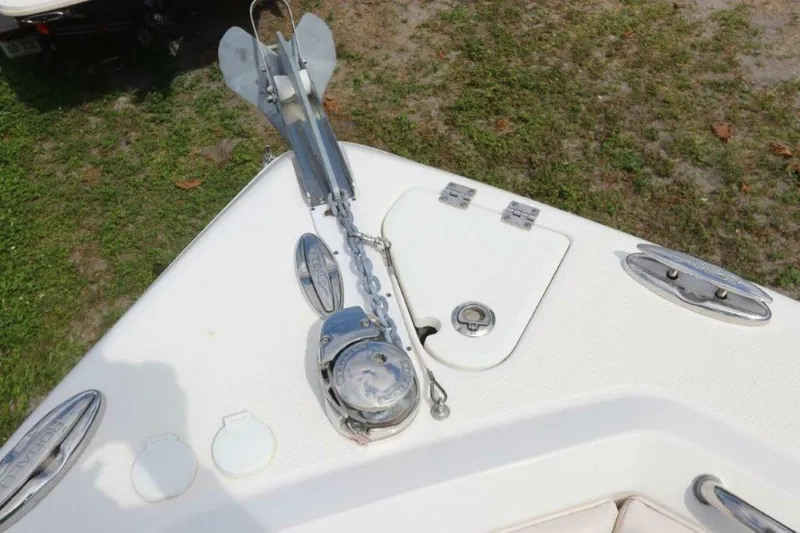 Slide: The Image of Robalo R260 Center Console 2017 - 19