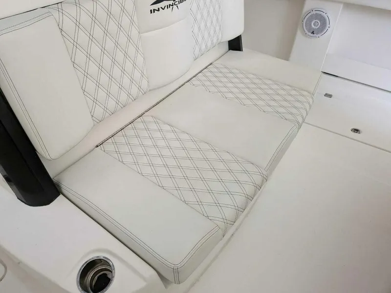 Slide: The Image of Invincible 40 Catamaran 2019 - 19