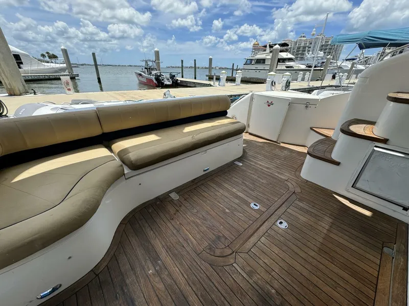 Slide: The Image of Viking 45 Flybridge 2001 - 13
