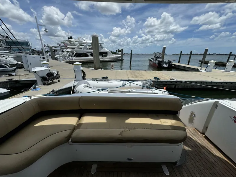 Slide: The Image of Viking 45 Flybridge 2001 - 14