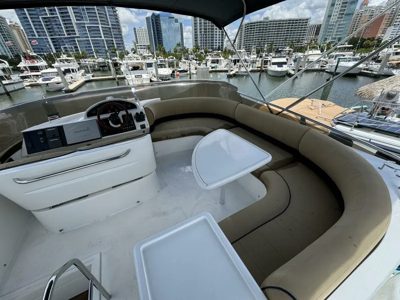 Slide: The Image of Viking 45 Flybridge 2001 - 18