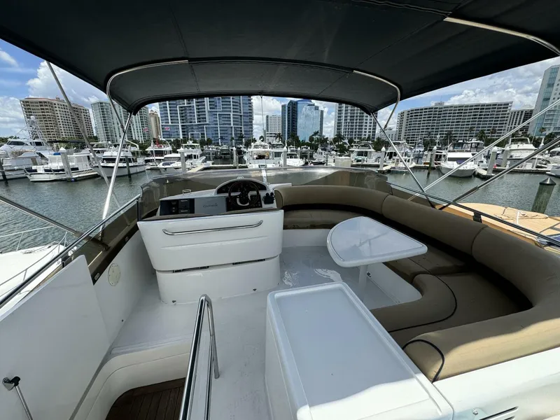Slide: The Image of Viking 45 Flybridge 2001 - 22