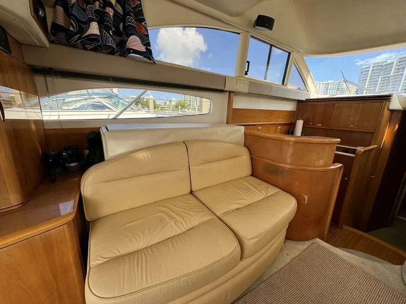 Slide: The Image of Viking 45 Flybridge 2001 - 33