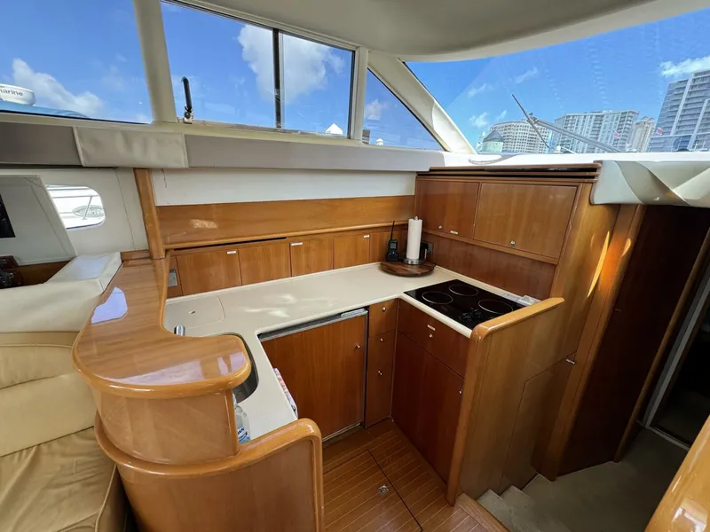 Slide: The Image of Viking 45 Flybridge 2001 - 34