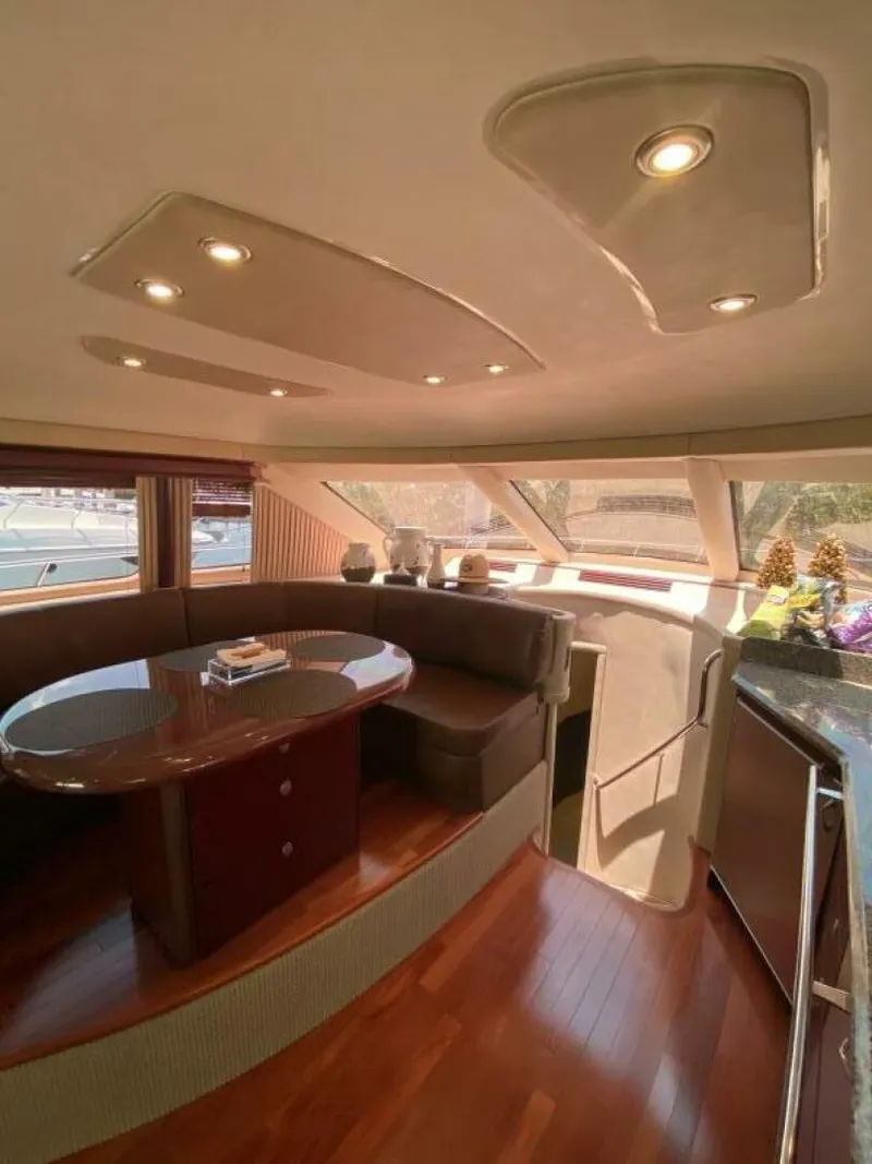 Slide: The Image of Sea Ray 58 Sedan Bridge 2006 - 29