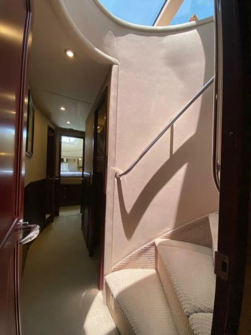 Slide: The Image of Sea Ray 58 Sedan Bridge 2006 - 46