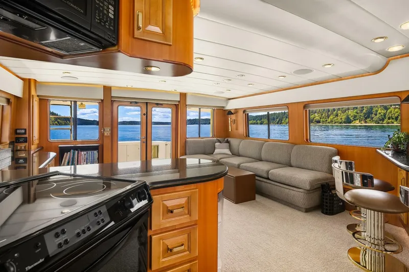 Slide: The Image of Symbol Pilothouse 1999 - 10