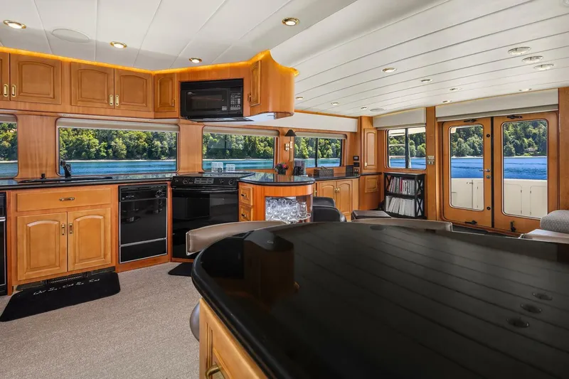 Slide: The Image of Symbol Pilothouse 1999 - 15