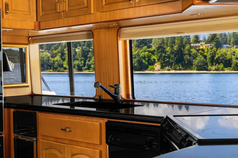 Slide: The Image of Symbol Pilothouse 1999 - 17