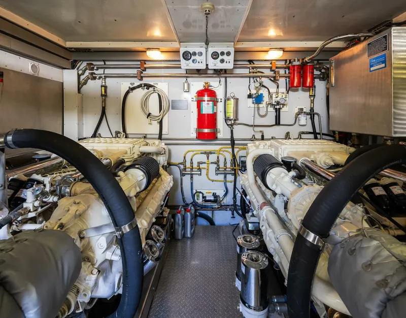 Slide: The Image of Symbol Pilothouse 1999 - 64