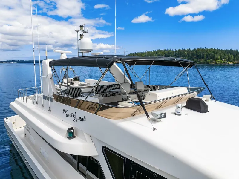 Slide: The Image of Symbol Pilothouse 1999 - 83