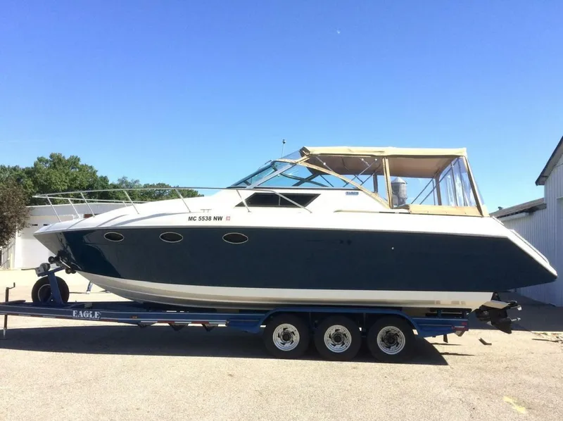 The Image of Tiara 310 Sport Cruiser 1988 - 0