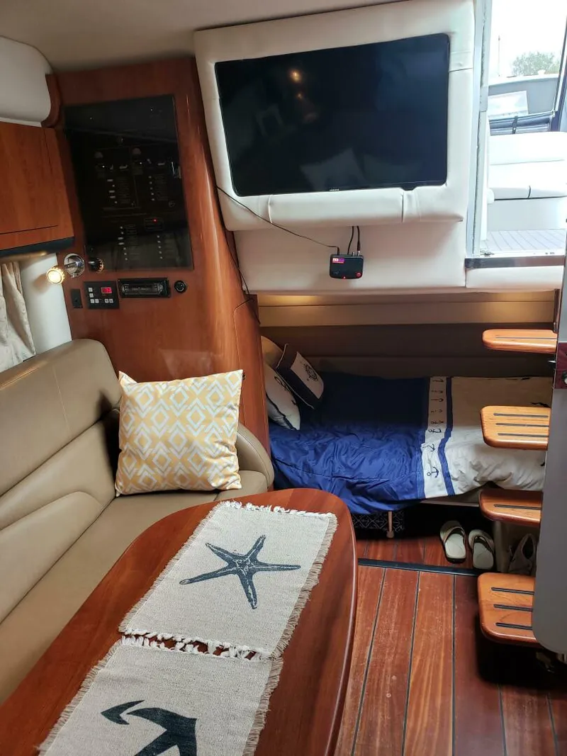 Slide: The Image of Crownline Boats 340 Cruiser 2008 - 10