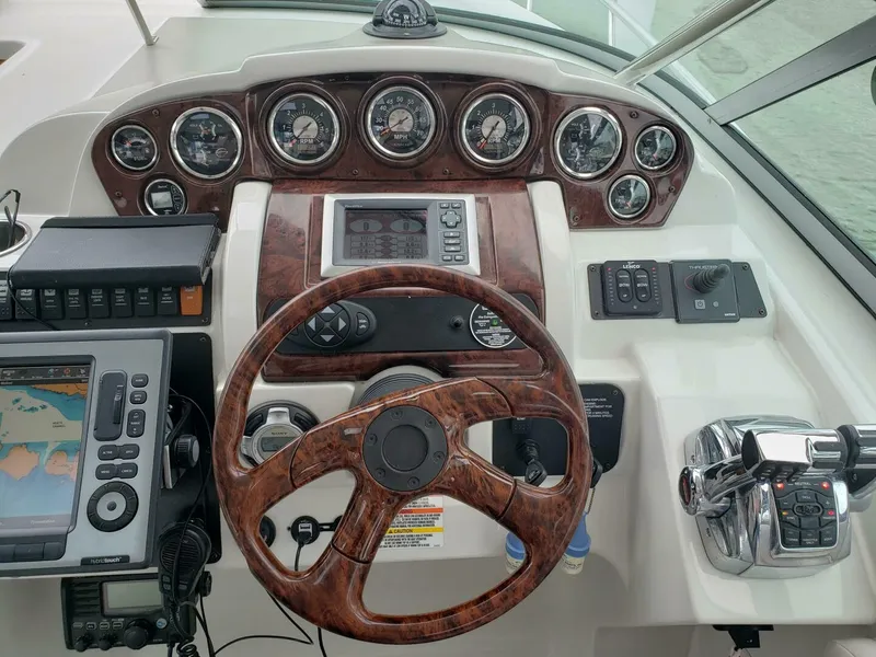 Slide: The Image of Crownline Boats 340 Cruiser 2008 - 11