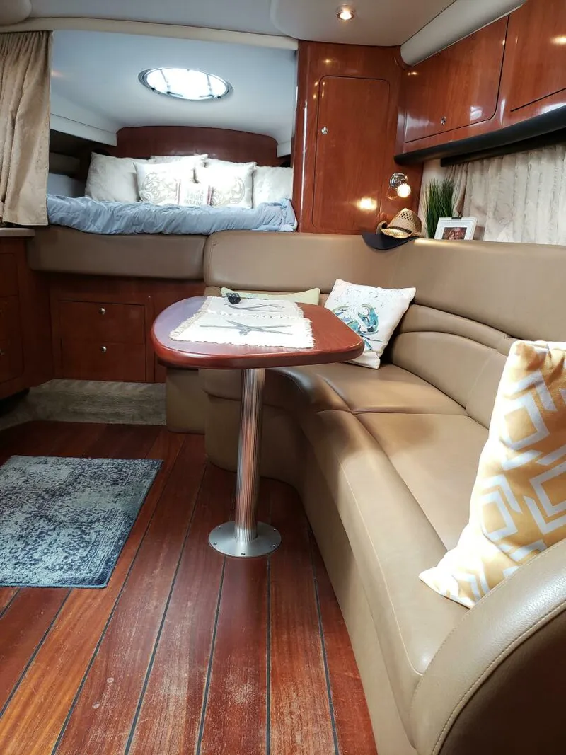 Slide: The Image of Crownline Boats 340 Cruiser 2008 - 5
