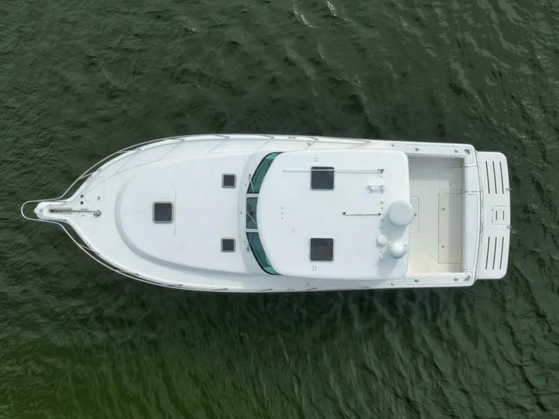 Slide: The Image of Tiara 38 Open 2004 - 5
