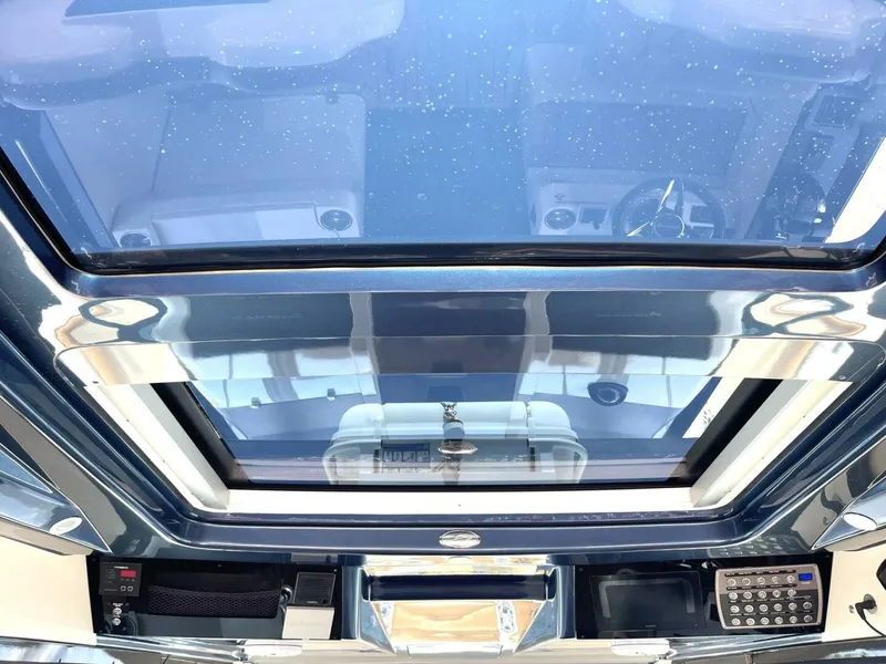 Slide: The Image of Scout 530 LXF 2020 - 20
