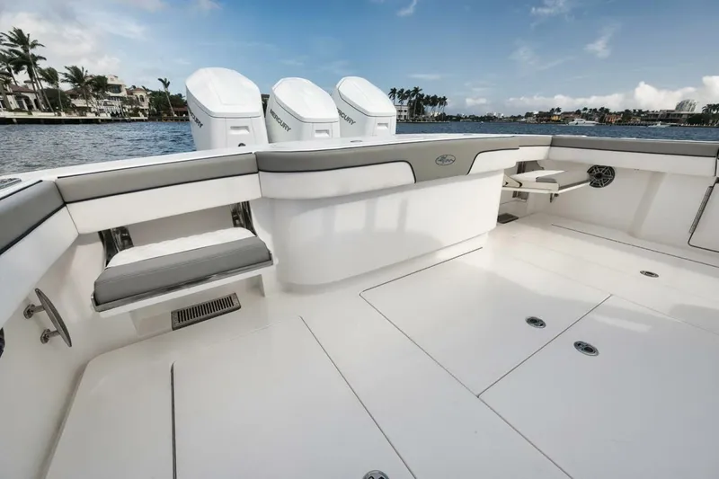 Slide: The Image of Valhalla Boatworks V-46 2023 - 10