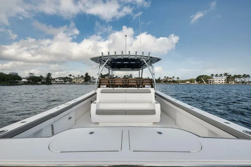 Slide: The Image of Valhalla Boatworks V-46 2023 - 11