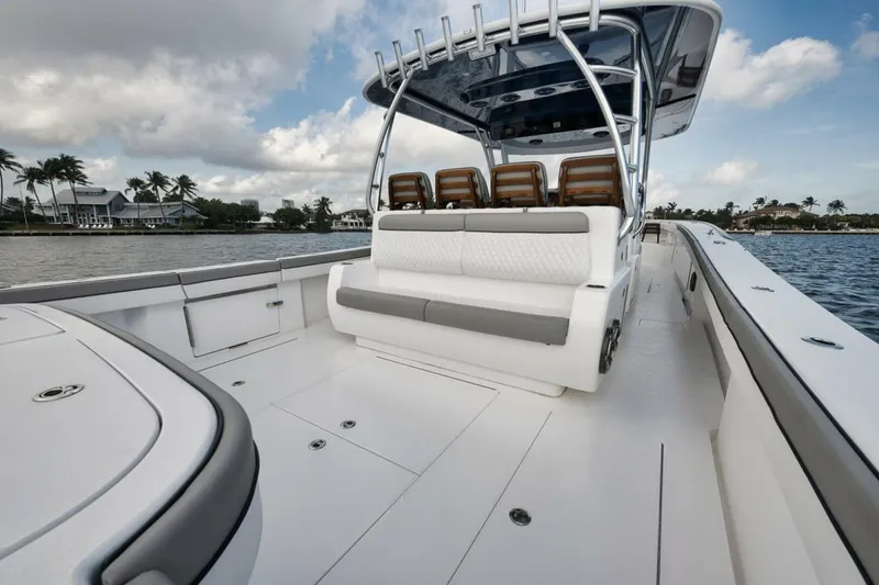 Slide: The Image of Valhalla Boatworks V-46 2023 - 12