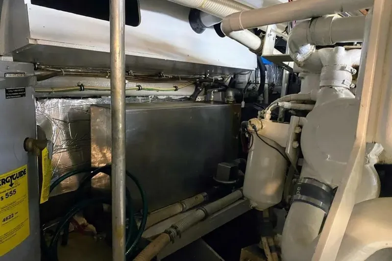 Slide: The Image of Bertram 58 Flybridge Motor Yacht 1986 - 116