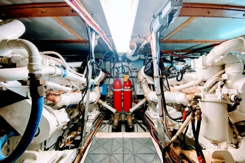 Slide: The Image of Bertram 58 Flybridge Motor Yacht 1986 - 121