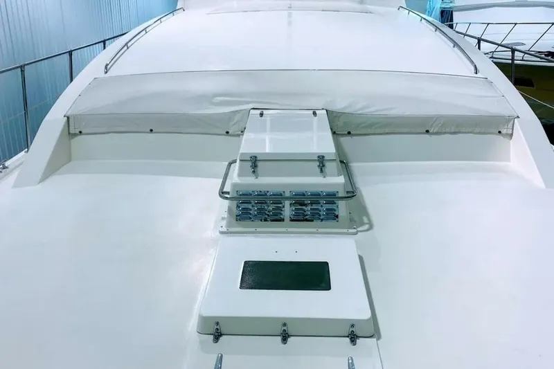 Slide: The Image of Bertram 58 Flybridge Motor Yacht 1986 - 29