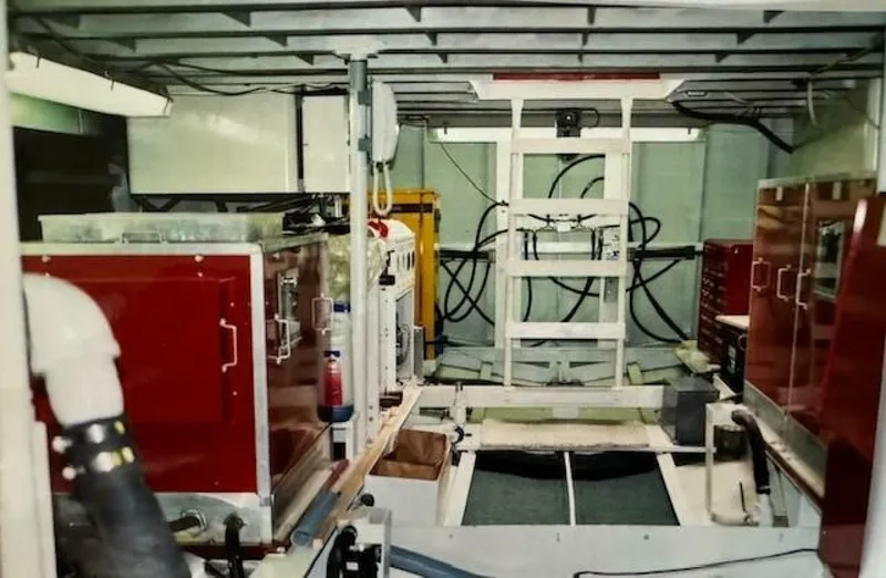 Slide: The Image of Motor Yacht 70 Brata 1990 - 25