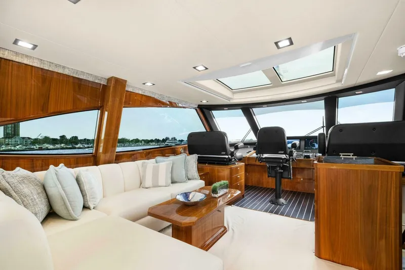 Slide: The Image of Viking 75 Motor Yacht 2022 - 32
