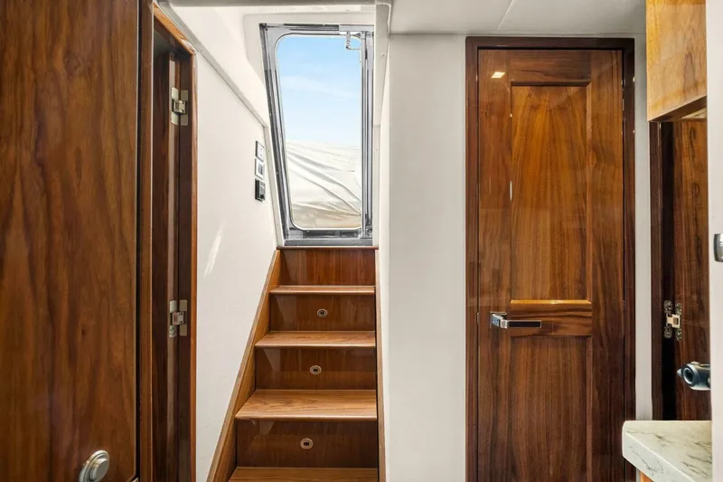 Slide: The Image of Viking 75 Motor Yacht 2022 - 41