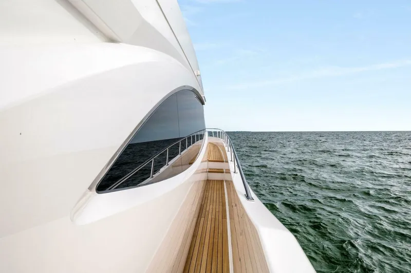 Slide: The Image of Viking 75 Motor Yacht 2022 - 8
