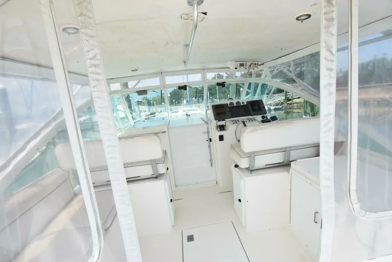 Slide: The Image of Cabo 35 Express 2001 - 21