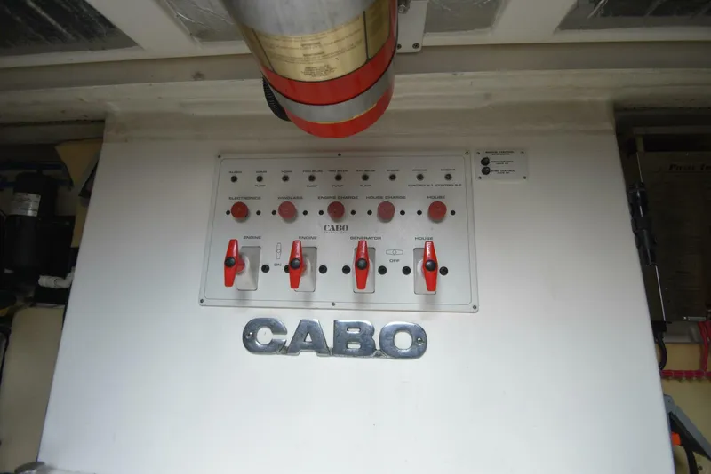 Slide: The Image of Cabo 35 Express 2001 - 27