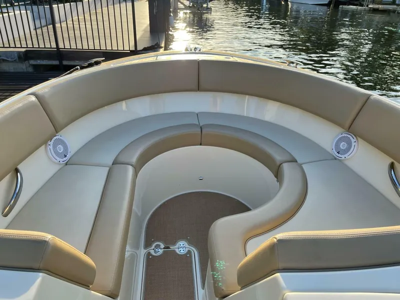 Slide: The Image of Chris-Craft Launch 32RJ 2015 - 10