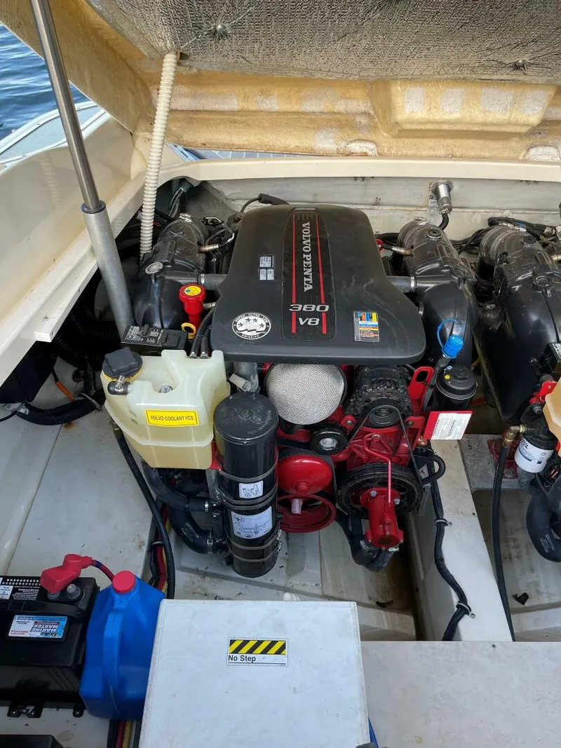 Slide: The Image of Chris-Craft Launch 32RJ 2015 - 26