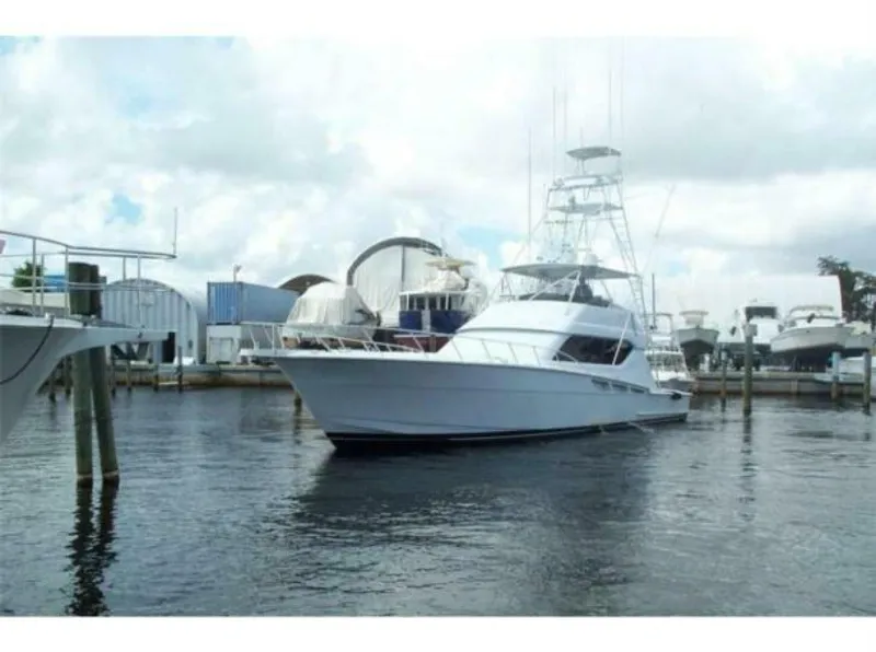 Slide: The Image of Caterpillar Sportfish 1998 - 2