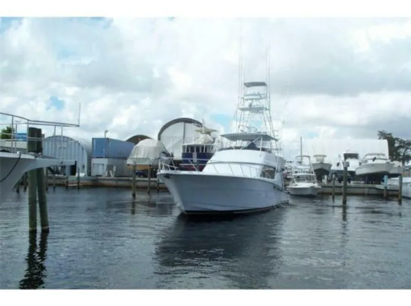 Slide: The Image of Caterpillar Sportfish 1998 - 3