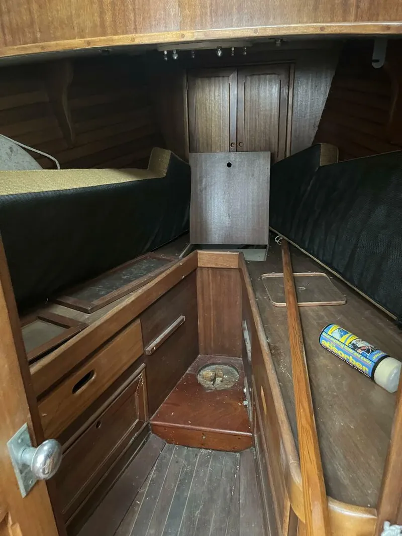 Slide: The Image of Bruno & Stillman Friendship Sloop 1973 - 16