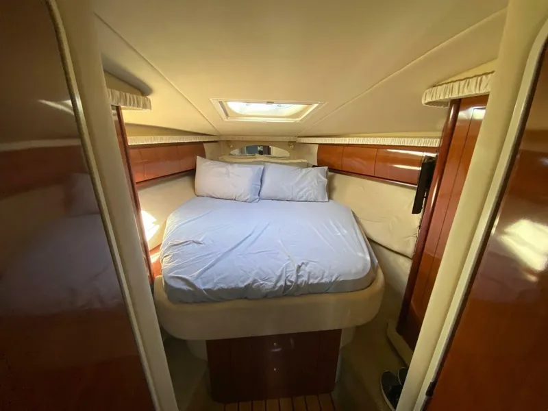 Slide: The Image of Sea Ray Sundancer 2003 - 12