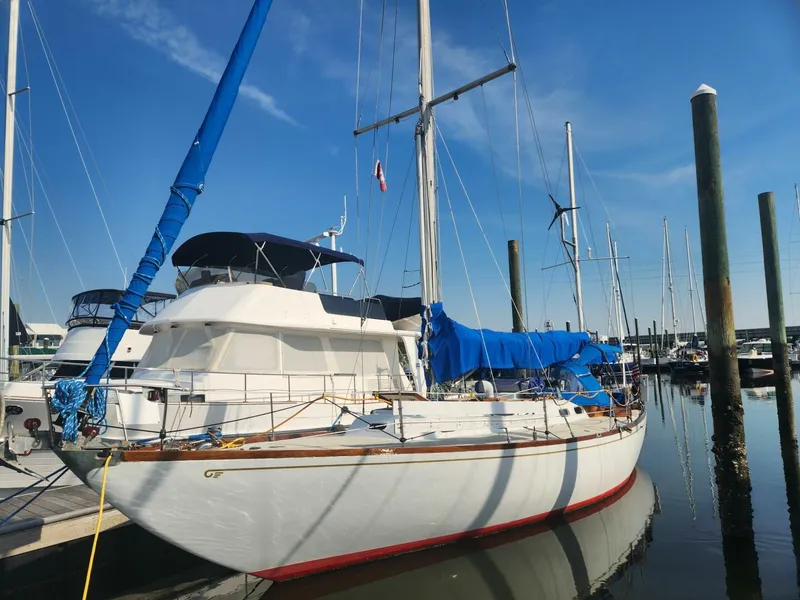 The Image of Hinckley Yachts Bermuda 40 1961 - 0