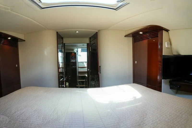 Slide: The Image of Sea Ray 500 Sundancer 2010 - 21