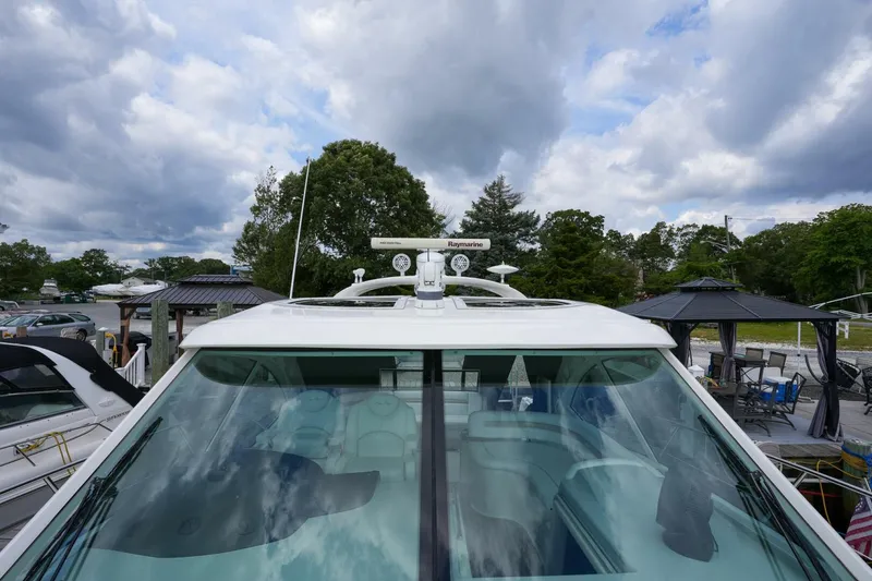 Slide: The Image of Sea Ray 500 Sundancer 2010 - 31